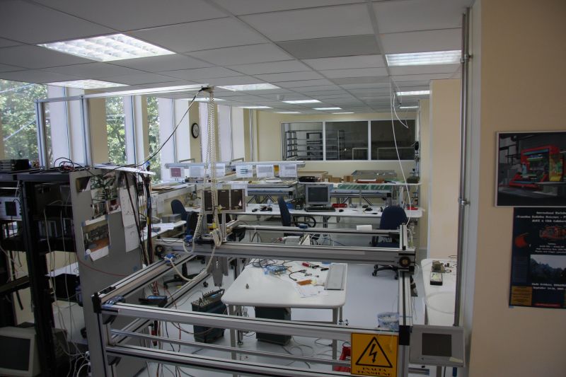 Detector laboratory 1